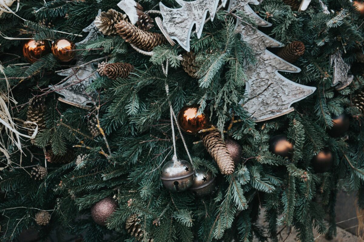 Minimalistische Weihnachtsdeko: 10 einfache Tipps für Stil 1 guirlande noel