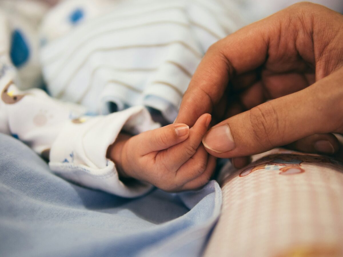 Englischsprachiger babysitter: ihr vollständiger leitfaden für paris 1 babysitting paris